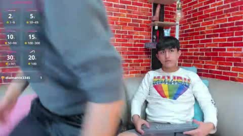 Snapshot of jhon_kleinn chatting on 05-29-26, 07:56 Jake y Troy online show from 05-29-26, 07:56
