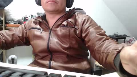 Snapshot of jhonatan_morales_s chatting on 11-08-25, 06:13 jhonatan_morales_s online show from 11-08-25, 06:13