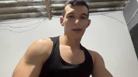 Snapshot of jhonbianco chatting on 02-20-25, 10:04 jhonbianco online show from 02-20-25, 10:04