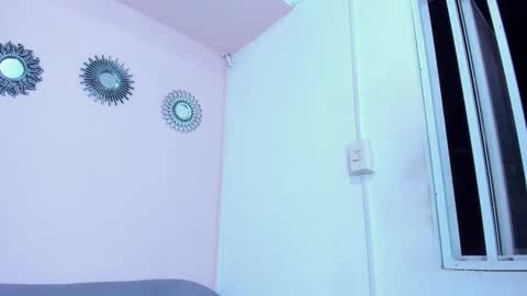 Snapshot of jhonjairo85 chatting on 09-13-25, 03:50 Jhon online show from 09-13-25, 03:50