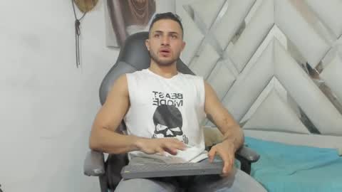 jhonny online show from 12-16-24, 10:50