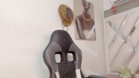 jhonny online show from 12-28-24, 07:11