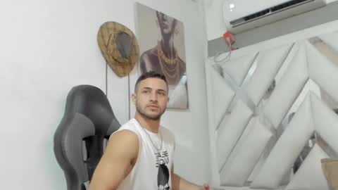 jhonny online show from 01-13-25, 03:56