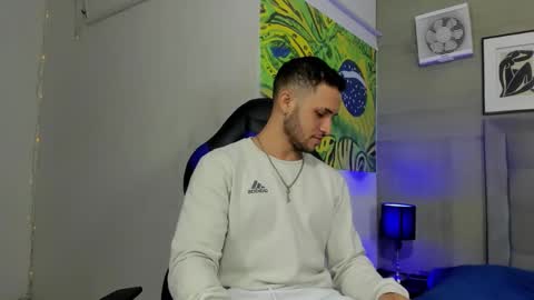 Snapshot of jhonny_flames7 chatting on 12-19-25, 03:57 jhonny online show from 12-19-25, 03:57