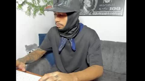 jhonson821 online show from 11-06-25, 06:47