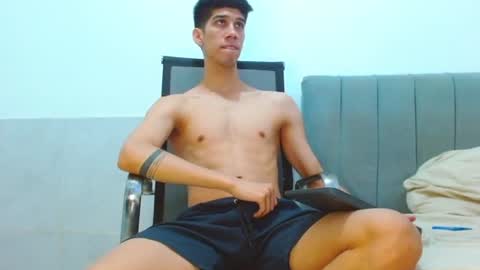 Snapshot of jhony_sex3 chatting on 07-05-26, 04:41 jhony_sex3 online show from 07-05-26, 04:41