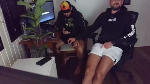 Jhonny y  Naty online show from 05-22-26, 01:13