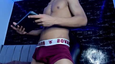 Jhostin online show from 10-16-25, 04:46