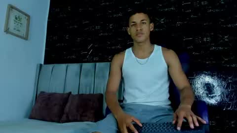 Jhostin online show from 07-23-26, 02:37