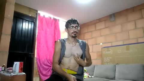 Jhosuamoore  online show from 06-05-26, 11:49