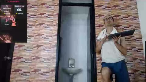 jhosuamoore2 online show from 11-04-25, 12:26