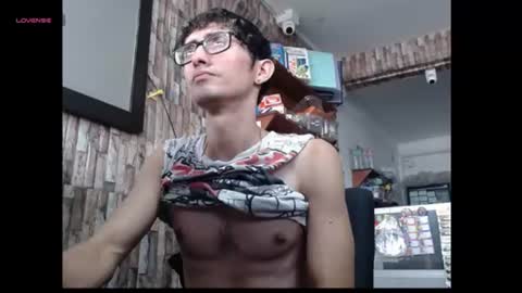 jhosuamoore2 online show from 07-27-26, 07:43