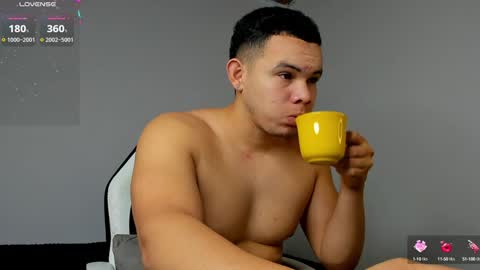 Jhonatan80  online show from 12-03-24, 08:05