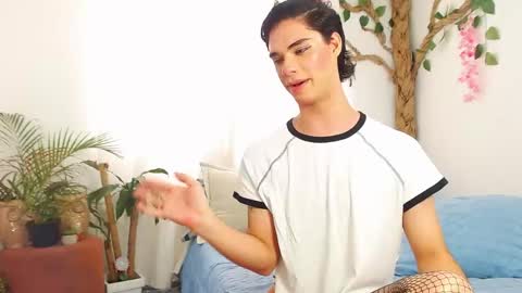 Jhuan Nhez online show from 04-17-26, 03:48