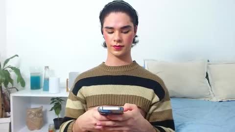 Jhuan Nhez online show from 06-09-26, 01:06