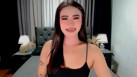 jhuliana_and_charles_room online show from 04-18-26, 11:27