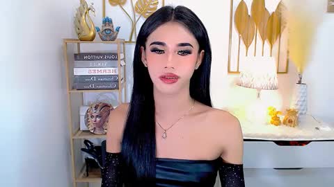 julie online show from 12-18-24, 03:26