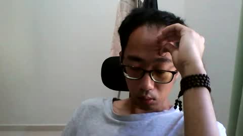 Snapshot of jiachi13 chatting on 12-29-24, 02:06 Alex online show from 12-29-24, 02:06