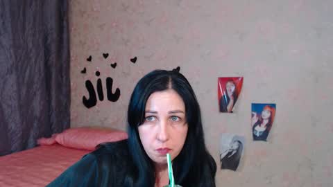 Jill online show from 11-08-25, 05:56