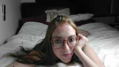 jilliangiselle online show from 06-23-26, 04:43