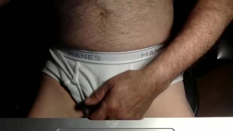 Snapshot of jim2hot chatting on 05-13-26, 05:32 jim2hot online show from 05-13-26, 05:32
