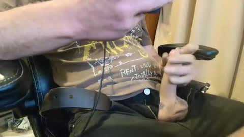 Snapshot of jim74122 chatting on 09-30-25, 03:33 jim74122 online show from 09-30-25, 03:33