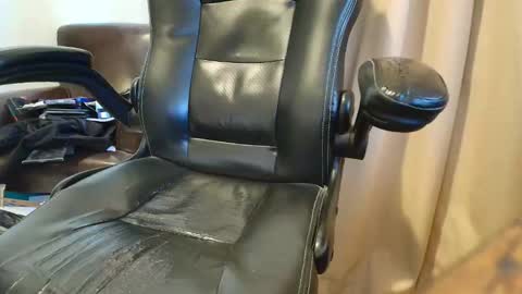 Snapshot of jim74122 chatting on 03-25-26, 12:38 jim74122 online show from 03-25-26, 12:38