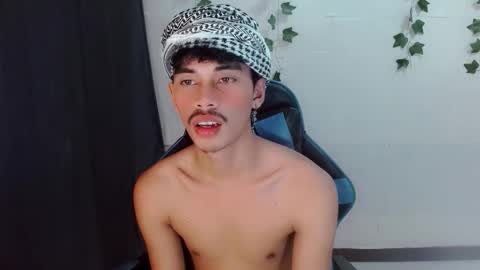 Snapshot of jim_cumxx chatting on 09-24-25, 09:45 JIMBOY online show from 09-24-25, 09:45