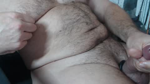 Snapshot of jimbeefbear chatting on 12-23-24, 05:00 Jim online show from 12-23-24, 05:00