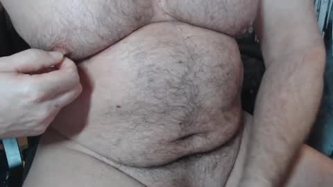 Snapshot of jimbeefbear chatting on 02-25-25, 09:35 Jim online show from 02-25-25, 09:35