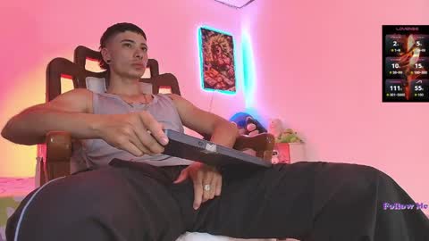 Jimm  Independent Model  online show from 04-10-26, 11:42