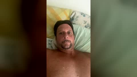 Snapshot of jimmy804866 chatting on 07-13-26, 04:32 jimmy804866 online show from 07-13-26, 04:32