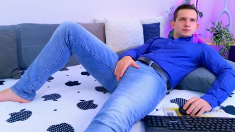 Jimmy online show from 04-03-26, 07:06