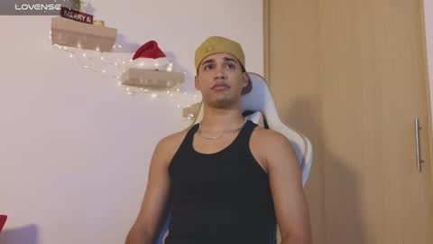 Snapshot of jimmy_leeh_ chatting on 01-06-25, 01:31 Jimmy Leeh online show from 01-06-25, 01:31