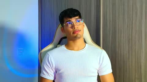 Snapshot of jimmy_leeh_ chatting on 02-03-26, 04:10 Jimmy Leeh online show from 02-03-26, 04:10