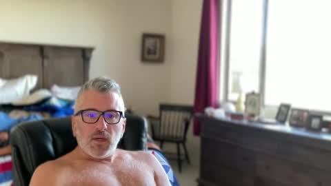 Dad of Three online show from 12-21-24, 05:07