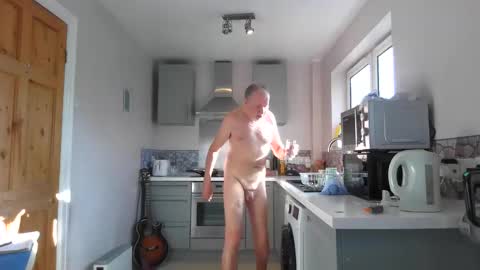 Jim Redgewell online show from 04-30-26, 04:57