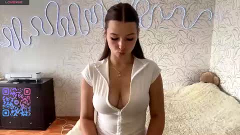 Kate online show from 07-28-26, 10:54