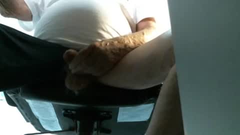 jimwellhung online show from 07-21-26, 04:04