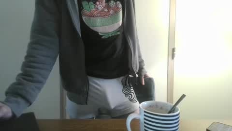 jin16000 online show from 11-05-25, 08:03