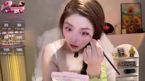 jingtian_8888 online show from 12-15-25, 12:59