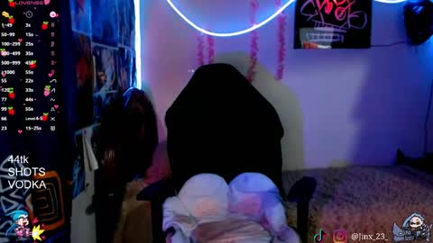 Snapshot of jinx_25 chatting on 06-04-26, 02:06 Jinx online show from 06-04-26, 02:06
