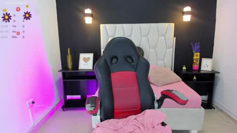 Snapshot of jisoo__ chatting on 03-16-26, 01:37 kim online show from 03-16-26, 01:37