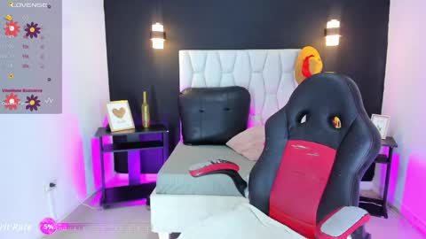 Snapshot of jisoo__ chatting on 05-20-26, 03:56 kim online show from 05-20-26, 03:56