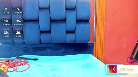 jisooluv online show from 03-11-26, 08:26