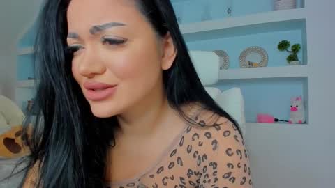 Juliee online show from 10-08-25, 07:06