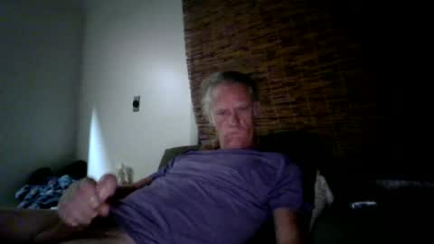 Snapshot of jizzmitten5 chatting on 06-22-26, 06:21 jizzmitten5 online show from 06-22-26, 06:21