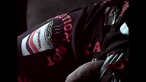 jj350ss online show from 12-12-24, 04:32