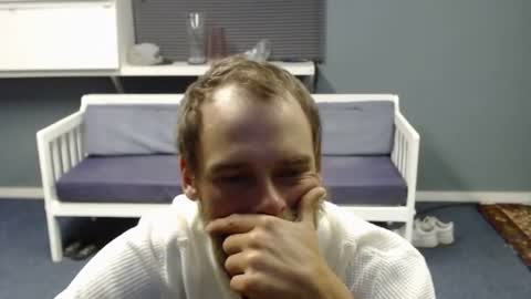 JamesJan van Rebel online show from 10-26-25, 04:18