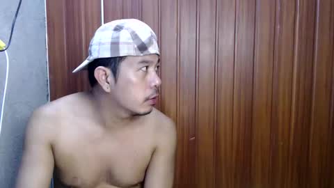 Snapshot of jjboy74472 chatting on 10-06-25, 06:38 jjboy74472 online show from 10-06-25, 06:38
